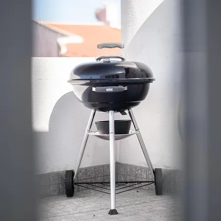 Let The Sun In - Walking To The By Algarve Dream Holidays *