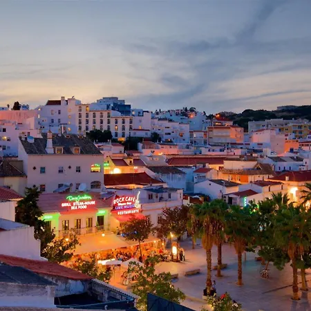 Let The Sun In - Walking To The By Algarve Dream Holidays *