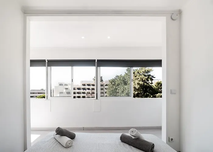 Let The Sun In - Walking To The By Algarve Dream Holidays